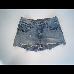 Levi’s 501 Shorts size 24